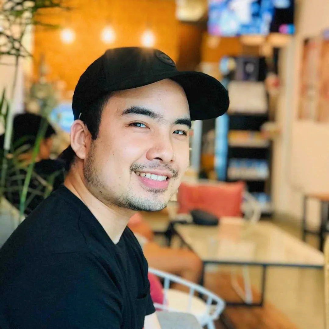 drybrush Gallery - Philippine/Local artists - Vincent Bulahan - Painter